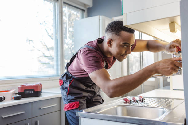 Best Faucet Repair  in Farmington, MS